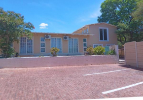 Suider Guest House